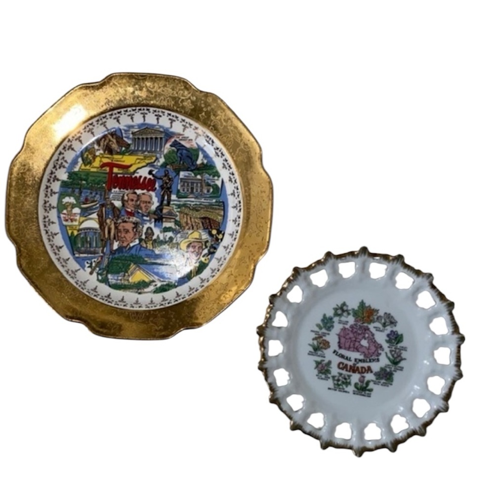 Tennessee & Floral Emblems of Canada Antique Collector Wall Plates Set of 2 - Picture 2 of 6